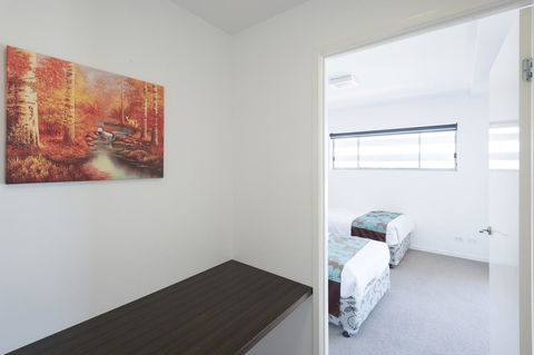 Eastwood Apartments - Hobart Tourism 27