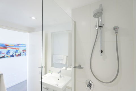 Eastwood Apartments - Hobart Tourism 39