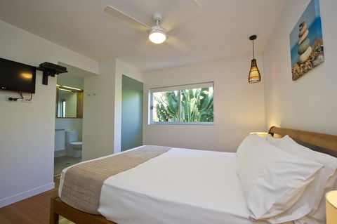 Maggies Beachfront Apartment 13 - Tourism TAS 16