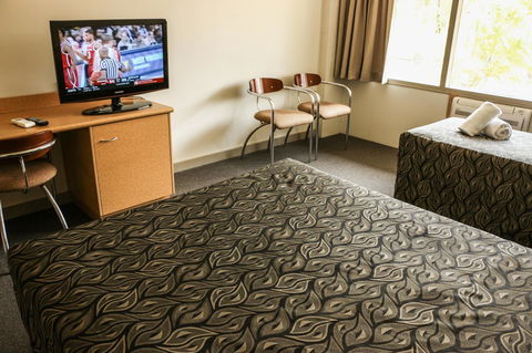 Salisbury Hotel Motel - Hobart Tourism 8