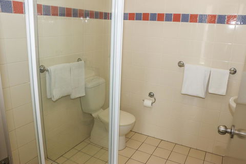 Salisbury Hotel Motel - Hobart Tourism 21