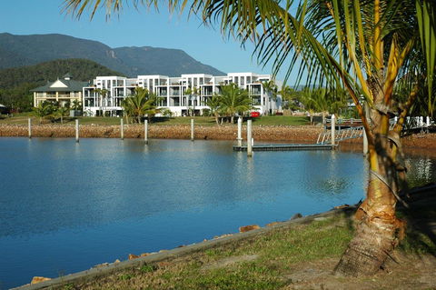 Hinchinbrook Holiday Apartments - Tourism TAS 22