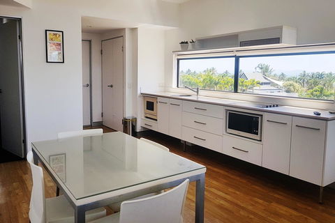 Hinchinbrook Holiday Apartments - Tourism TAS 2