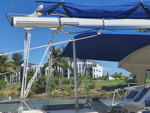 Hinchinbrook Holiday Apartments - Tourism TAS 31