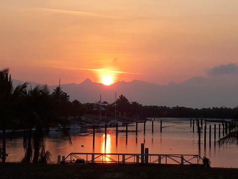 Hinchinbrook Holiday Apartments - Tourism TAS 18