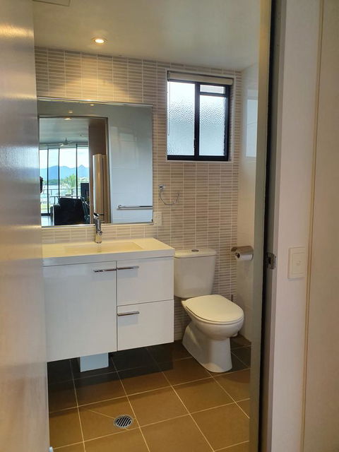 Hinchinbrook Holiday Apartments - Tourism TAS 19