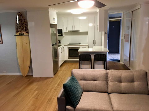 Burleigh Palms Holiday Apartments - Hobart Tourism 9
