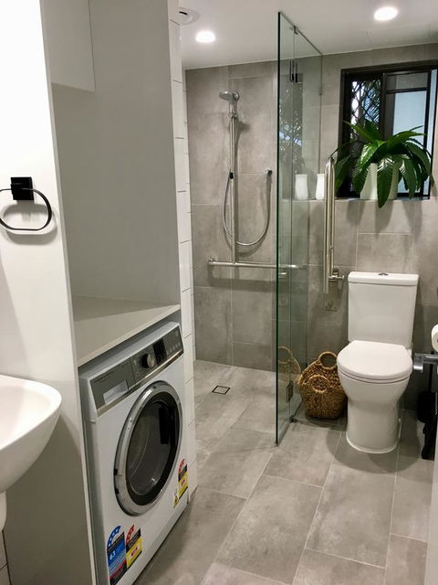 Burleigh Palms Holiday Apartments - Hobart Tourism 6