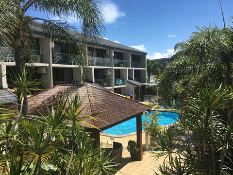 Burleigh Palms Holiday Apartments - Hobart Tourism 0