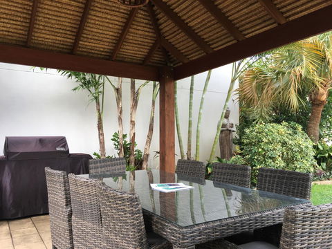 Burleigh Palms Holiday Apartments - Hobart Tourism 23