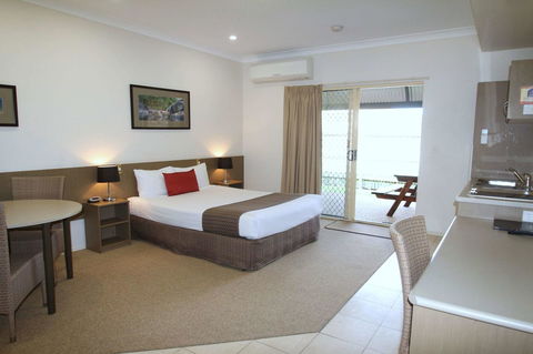 Midlander Motor Inn - Tourism TAS 25