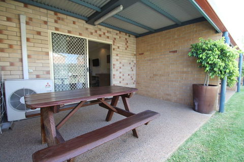 Midlander Motor Inn - Tourism TAS 15