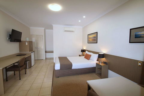 Midlander Motor Inn - Tourism TAS 24