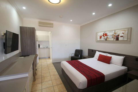 Midlander Motor Inn - Tourism TAS 12