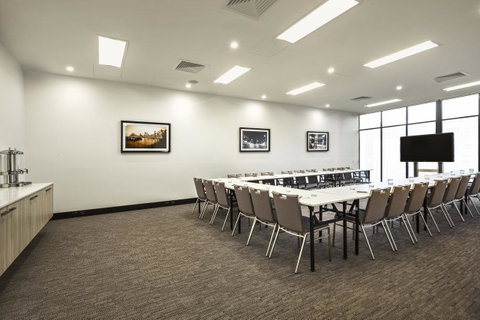 Quest Woolloongabba - Tourism TAS 1