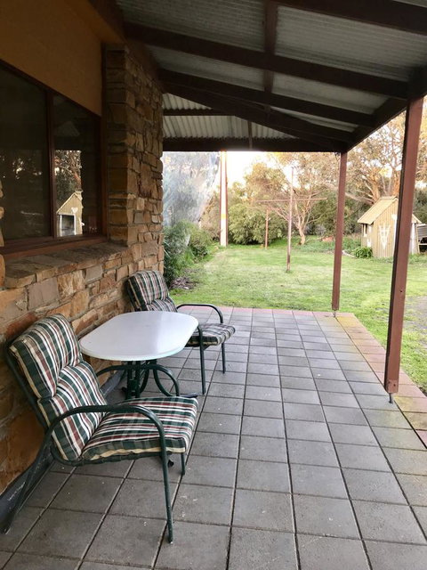 Beeâ€™s Place - 3 Bedroom Home On 10 Acres Of Land With Distant Ocean Views - Tourism TAS 8