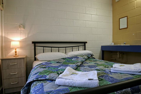 CStay - Tourism TAS 7