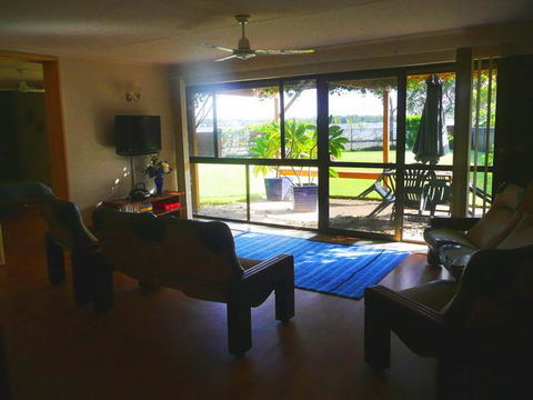 The Gums Anchorage - Tourism TAS 22