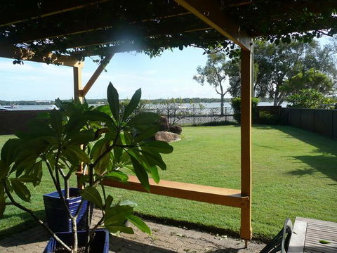 The Gums Anchorage - Tourism TAS 21