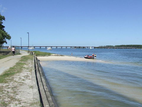 Spacious Family Unit With Incredible Views. - Tourism TAS 15