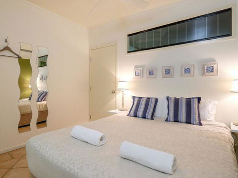 Claytons 1 By Discover Stradbroke - Hobart Tourism 2