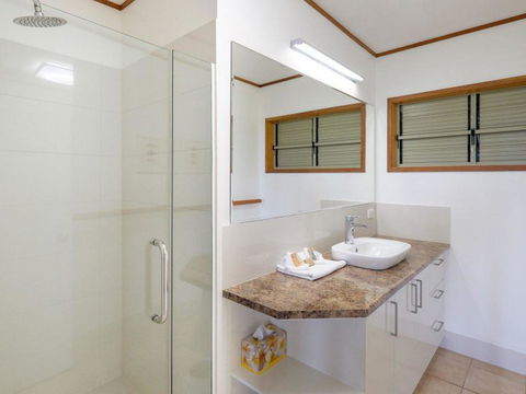 Claytons 1 By Discover Stradbroke - Hobart Tourism 19