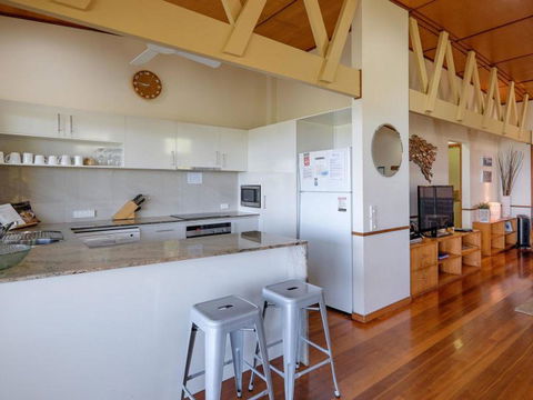 Claytons 1 By Discover Stradbroke - Hobart Tourism 21