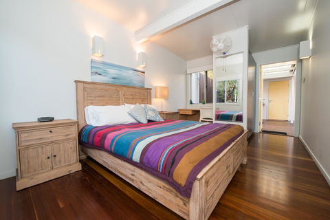 Allure Stradbroke Resort - Hobart Tourism 21