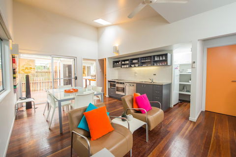 Allure Stradbroke Resort - Hobart Tourism 11
