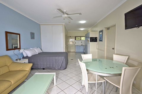 Anchorage On Straddie - Hobart Tourism 13