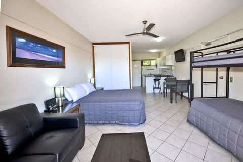 Anchorage On Straddie - Hobart Tourism 29