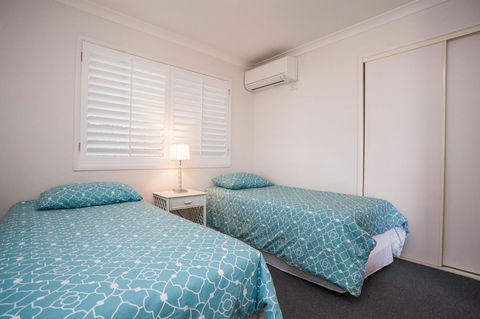 Seychelles Down - Hobart Tourism 20
