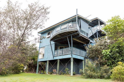 Blue House - Hobart Tourism 1
