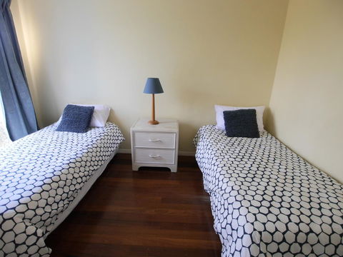 Blue House - Hobart Tourism 14