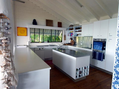 Annie's White House - Hobart Tourism 12