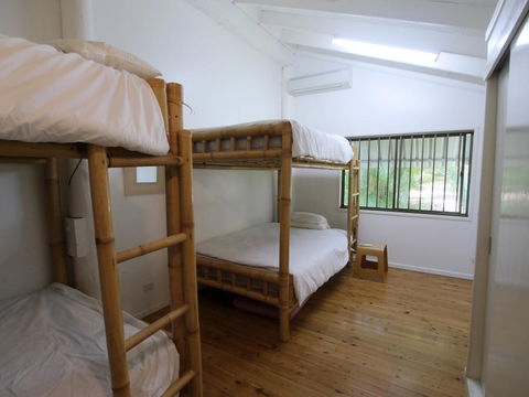 Annie's White House - Hobart Tourism 34
