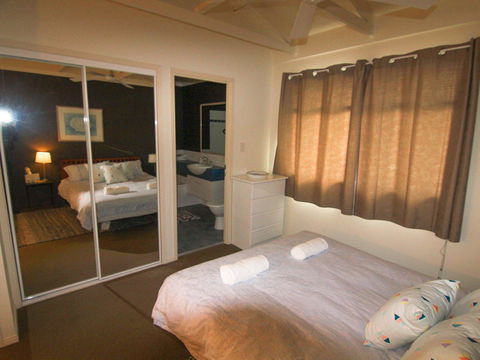 17 Pt Lookout Beach Resort - Hobart Tourism 16