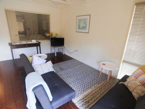 17 Pt Lookout Beach Resort - Hobart Tourism 4