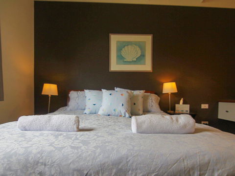 17 Pt Lookout Beach Resort - Hobart Tourism 17