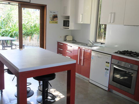 A AAA C-SHACK - Tourism TAS 9