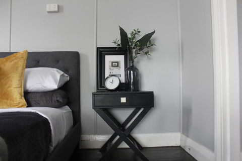 Donnelly House - Hobart Tourism 1