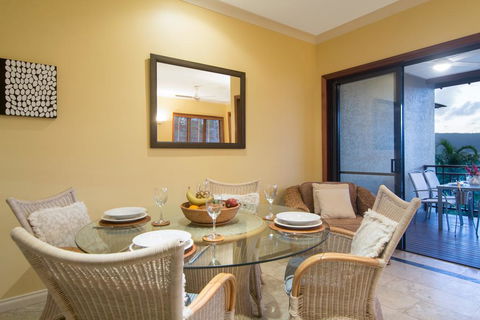 #8 The Point Apartments - Port Douglas - Hobart Tourism 3