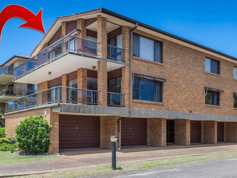 'COLUMBIA VIEWS', 2/9 COLUMBIA CLOSE - AIRCON, WIFI, NETFLIX, VIEWS & BOAT PARKING - Hobart Tourism 0