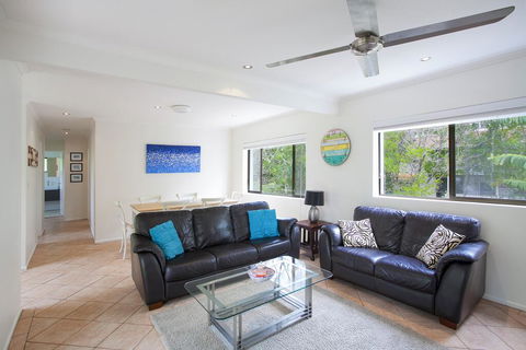'Pandanus Cove' Apartment 5 - Hobart Tourism 1