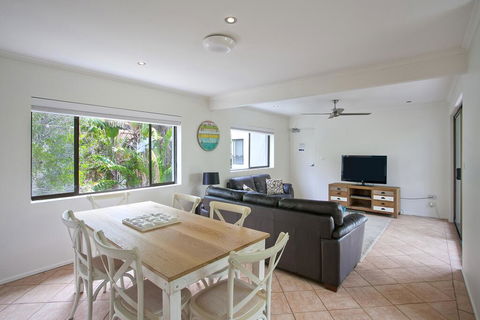 'Pandanus Cove' Apartment 5 - Hobart Tourism 0