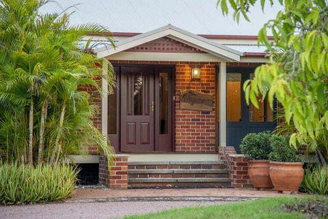 'Talumberi,' 221 Trapyard Road - Hobart Tourism 2