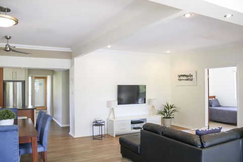 'Top Tier' Dog Friendly Holiday Home - Tourism TAS 3