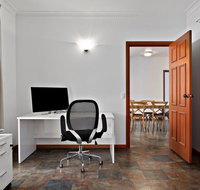 1 Gordon St Cowes - Kenros Beach House - Hobart Tourism