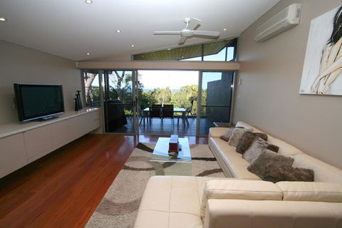 1/22 Mahogany Drive - Beach House 1 @ Vue - Hobart Tourism 3