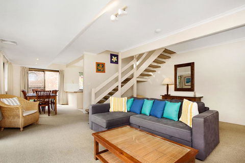 1/63 Shirley Street, Byron Bay - Mango Tree - Hobart Tourism 0